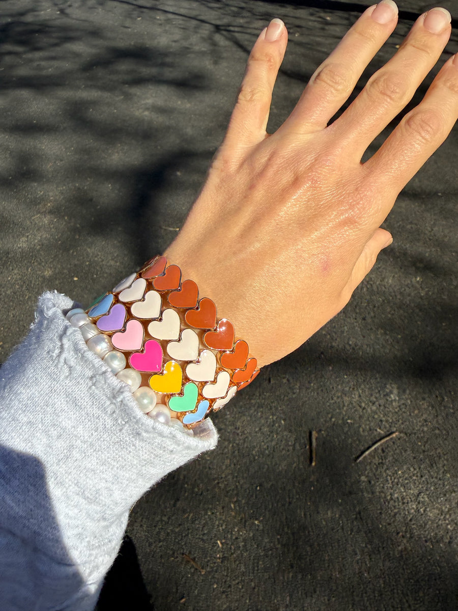 The Gold Pastel Hearts Bracelet – La Lumiere New York